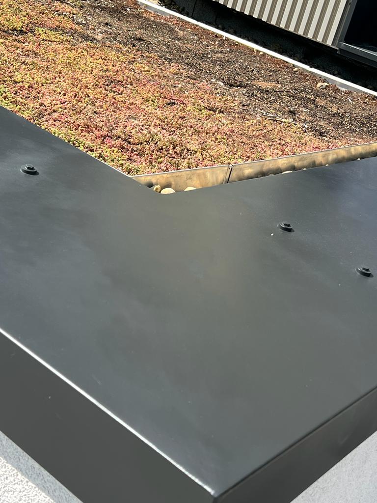 Metal Caping