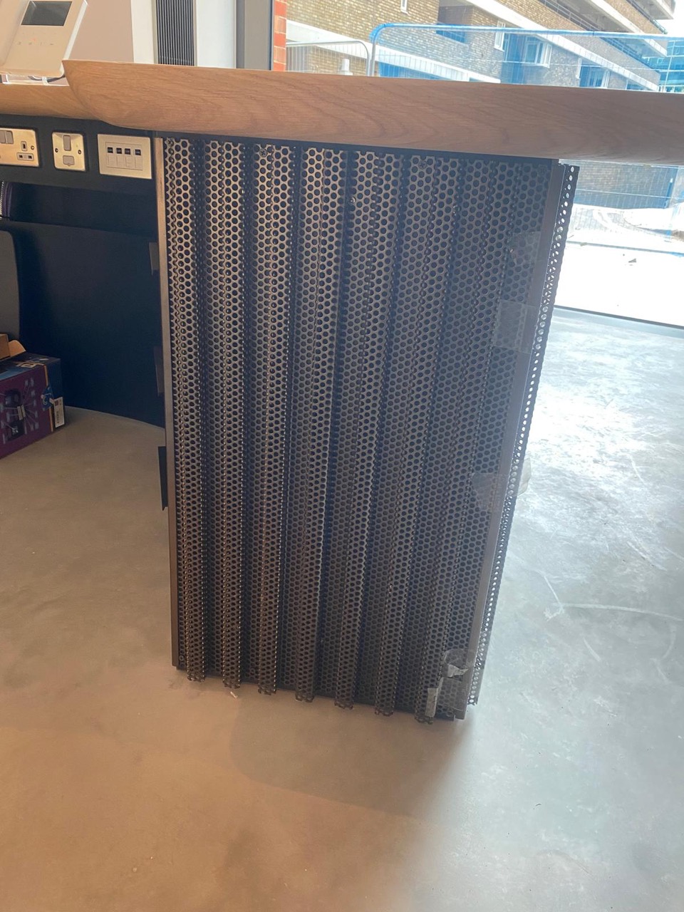 Metal Caping