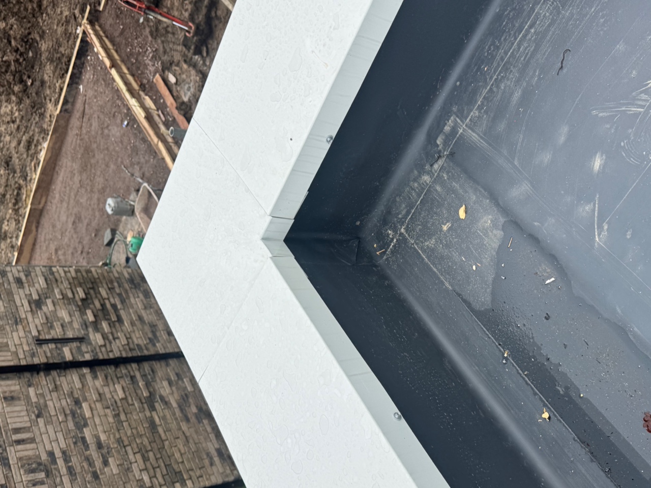 Metal Caping