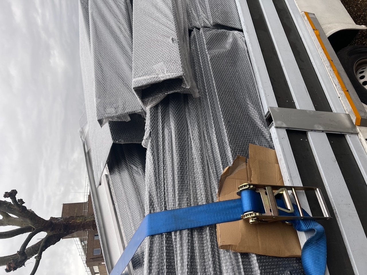 Metal Caping