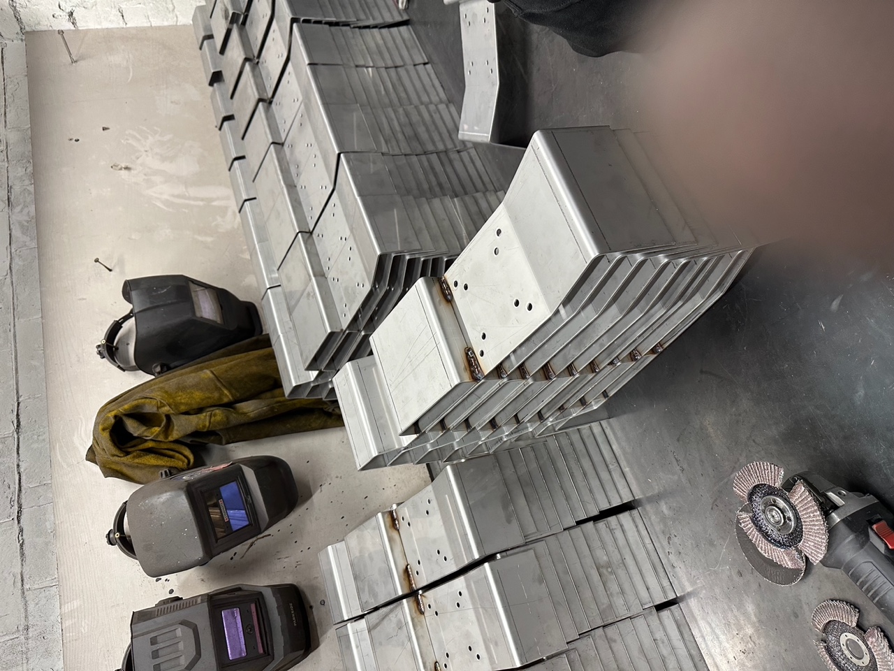 Metal Caping