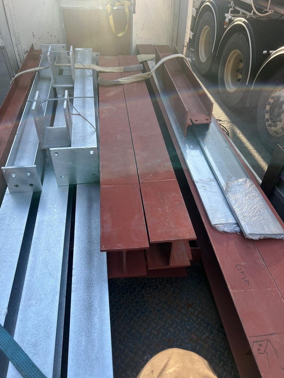 Metal Caping