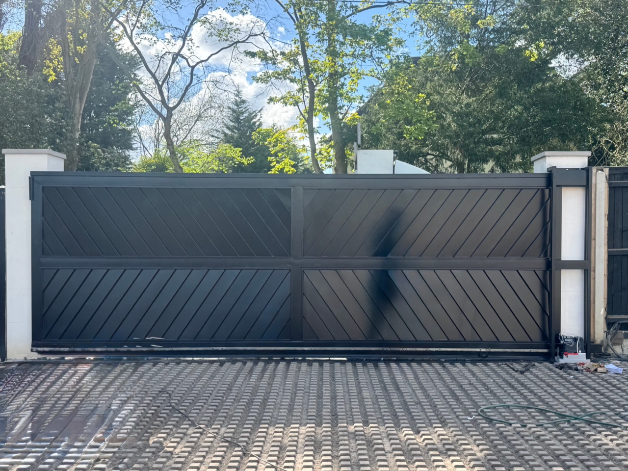 Bespoke Metal Gates